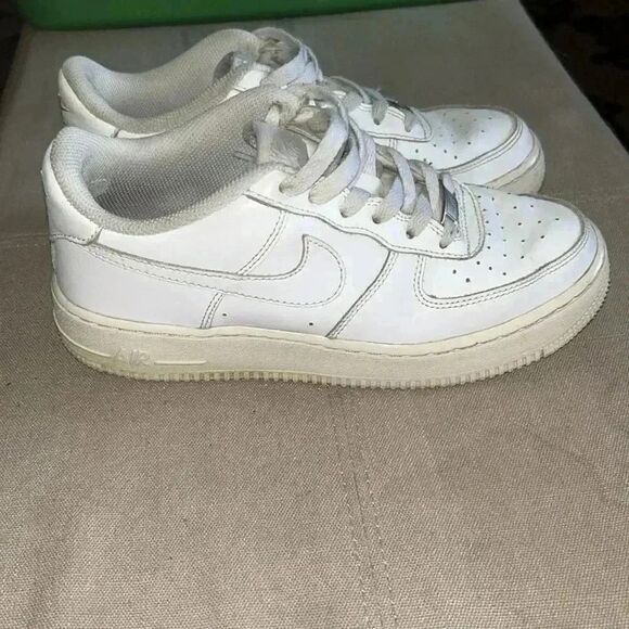Nike Air Force 1 ’07, the b-ball icon Shoes, White/White/White/White - Picture 2 of 10